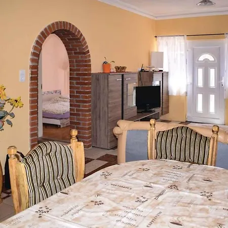 Holiday home In - Balaton 40758